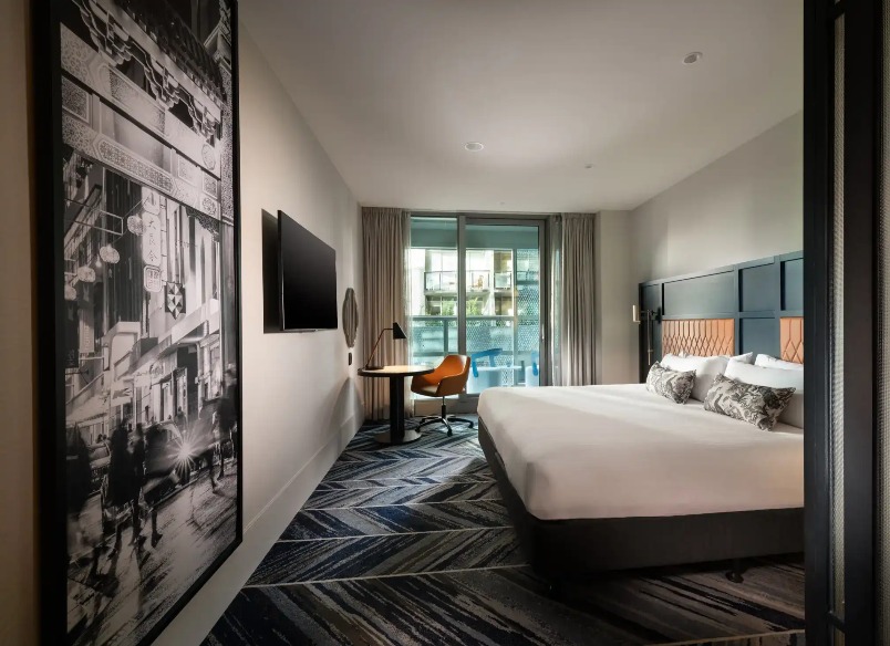Deluxe Twin with Balcony